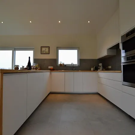 Spacious With Pond In Poperinge