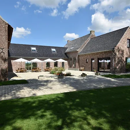 Spacious With Pond In Poperinge